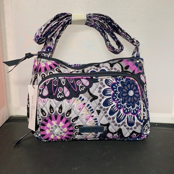 Vera Bradley Handbags - Vera Bradley Little Hispter Bag Mimosa Medallion